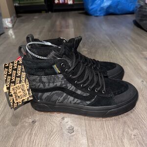 Vans Sk8 Hi MTE-2 HydroGuard 360 Camo Black Women Shoes Size 8